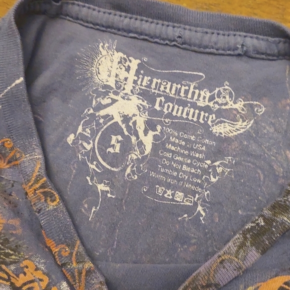 Vintage T-shirt with Tattoo-style Artwork - Picture 7 of 14